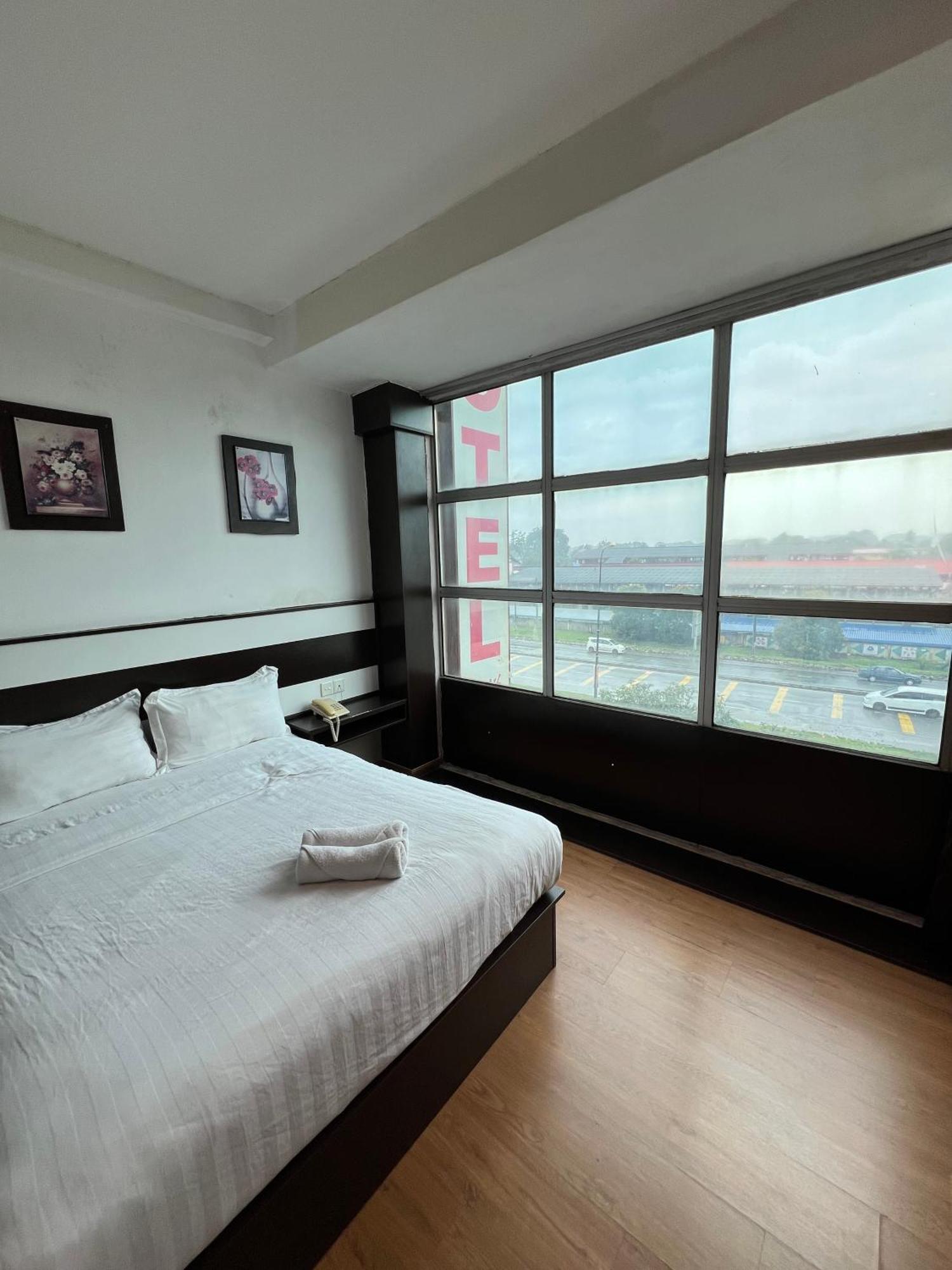 Hotel Economy Kapar Extérieur photo